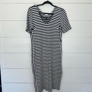Ann Taylor Women’s Medium Striped Midi Dress New